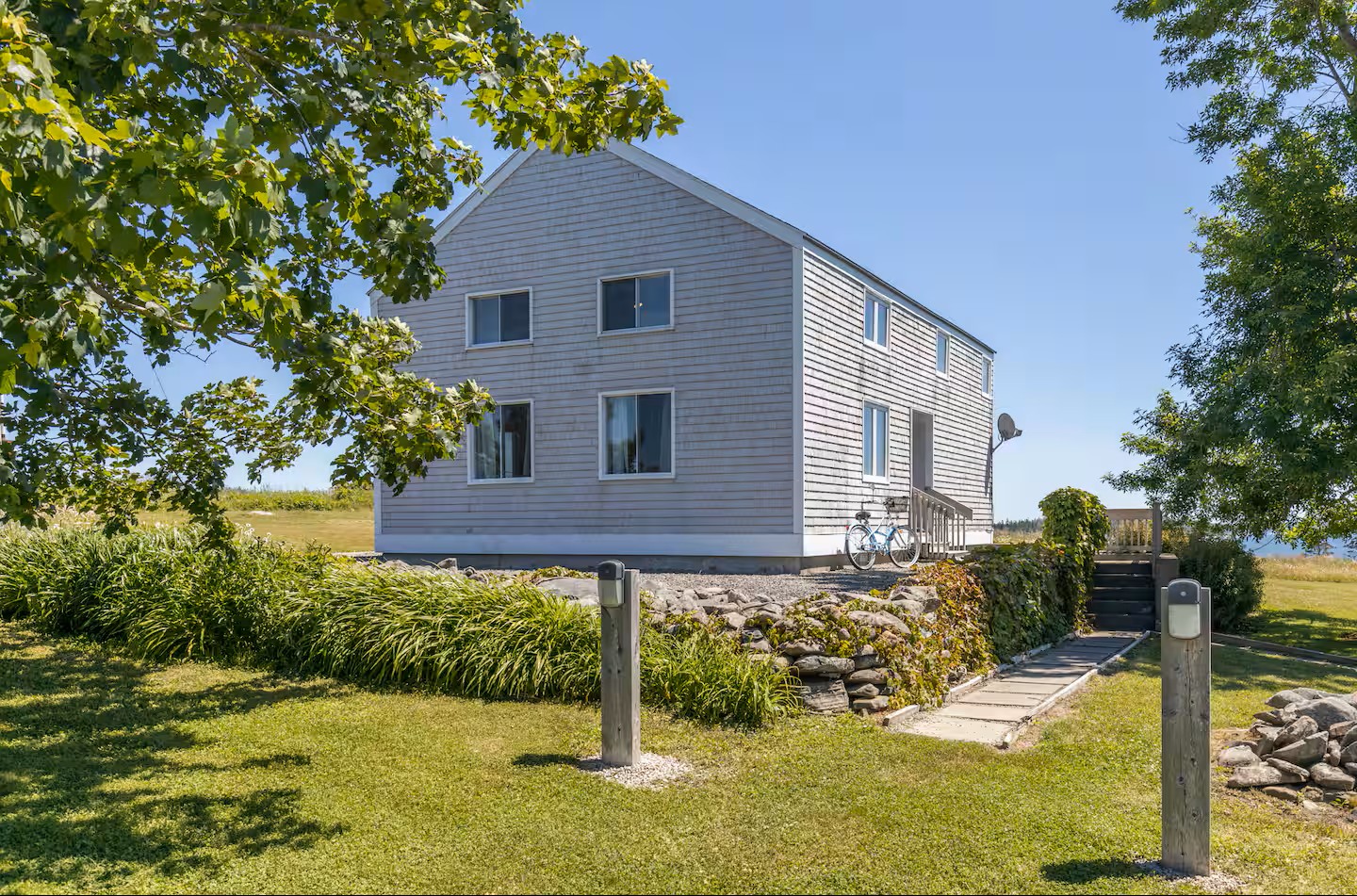 230 Spinney Road